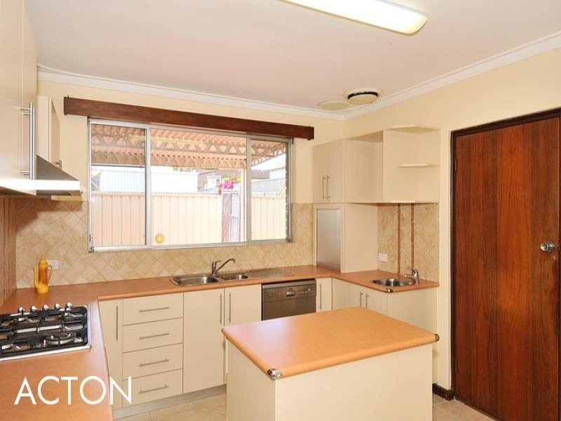 7 Gray Road, Mandurah WA 6210