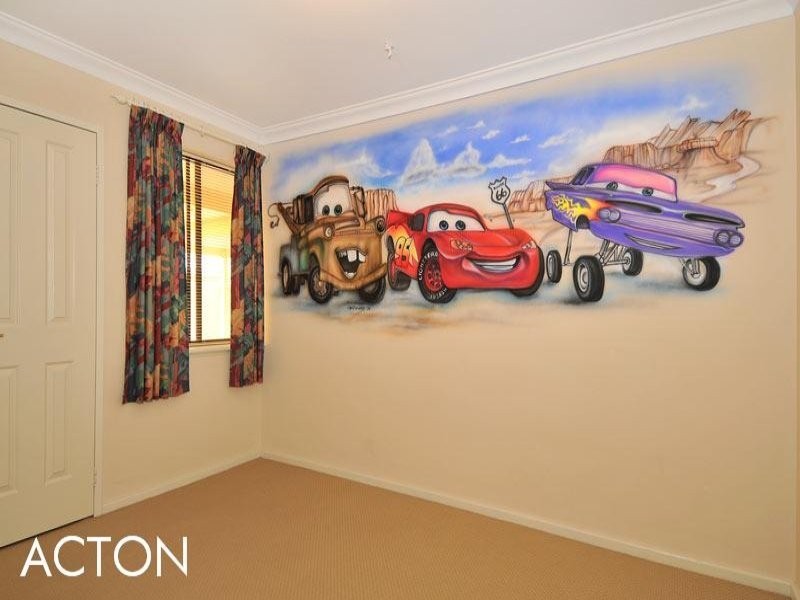19 Sandford Crescent, Halls Head WA 6210