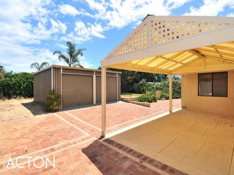 19 Sandford Crescent, Halls Head WA 6210