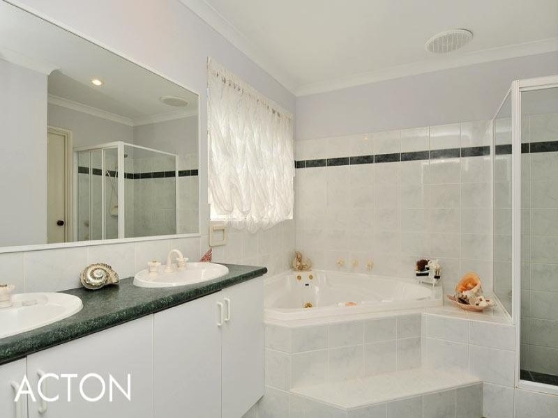 26 Heron Place, South Yunderup WA 6208