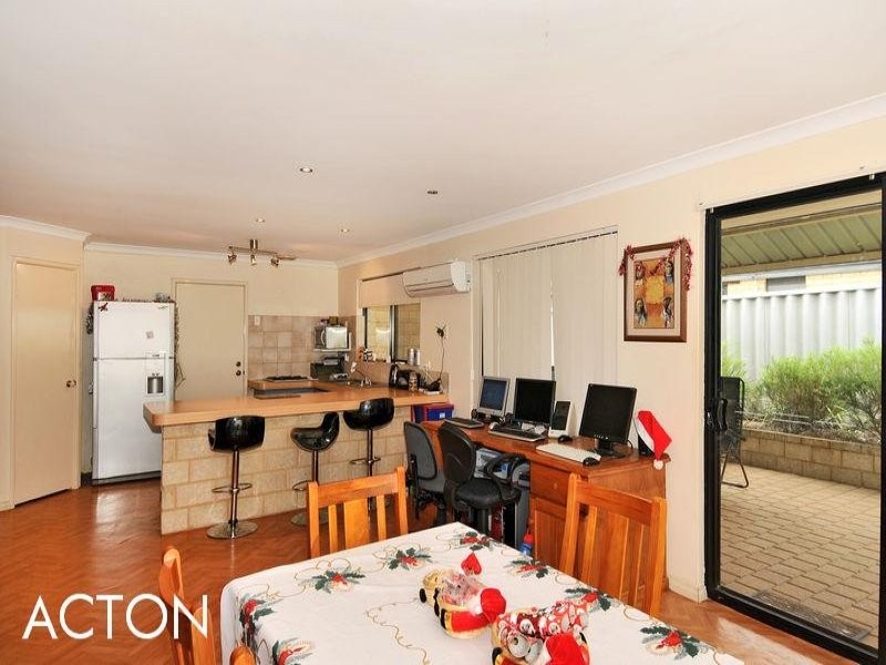 10 Lucidus Retreat, Greenfields WA 6210