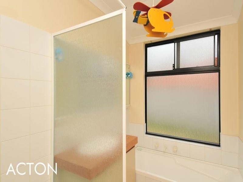 10 Lucidus Retreat, Greenfields WA 6210