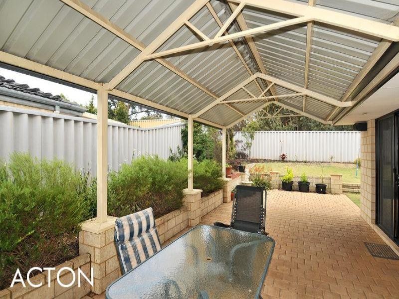10 Lucidus Retreat, Greenfields WA 6210