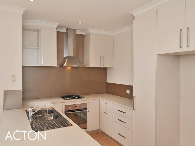 4 Breelya Road, Falcon WA 6210