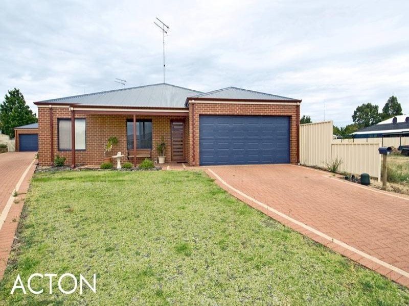 1/3 McKay Street, Waroona WA 6215