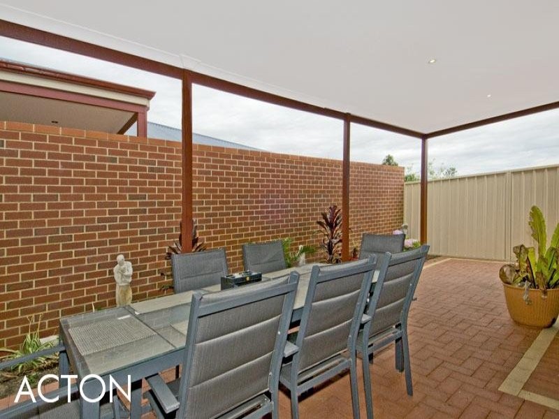 1/3 McKay Street, Waroona WA 6215
