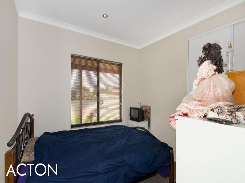 1/3 McKay Street, Waroona WA 6215