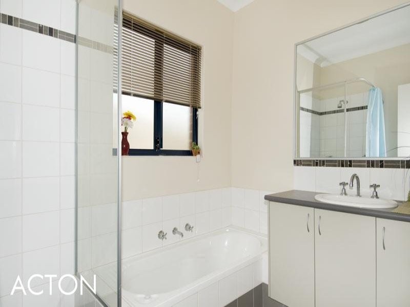 1/3 McKay Street, Waroona WA 6215