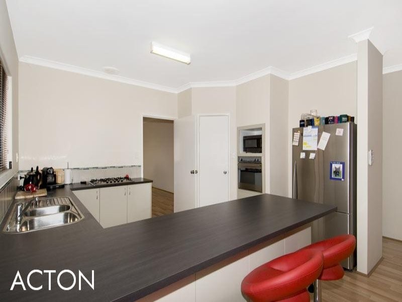2/3 McKay Street, Waroona WA 6215