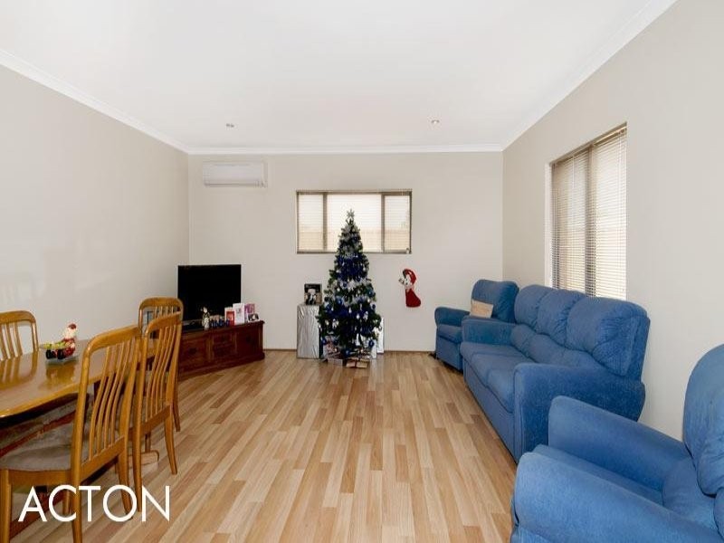 2/3 McKay Street, Waroona WA 6215