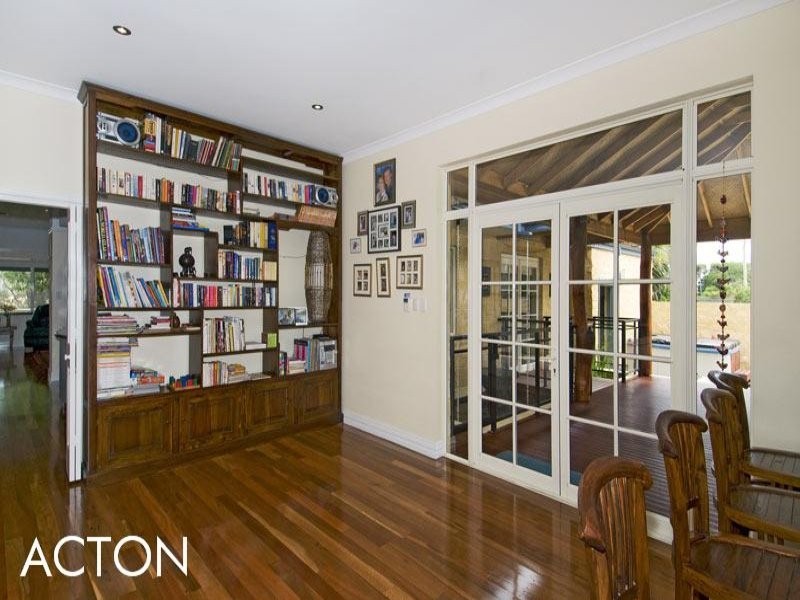 6 Ravenswood Road, Ravenswood WA 6208