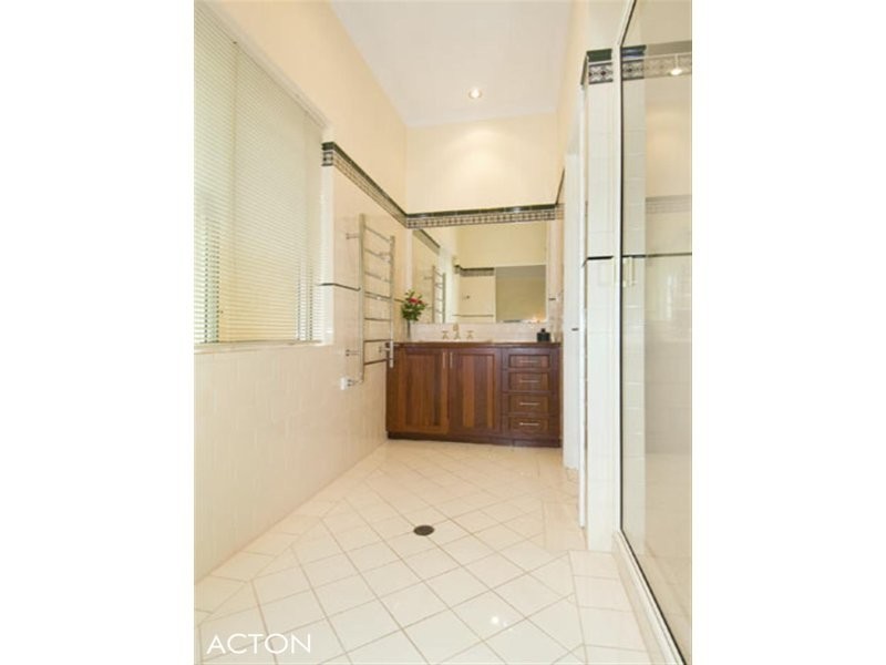 6 Ravenswood Road, Ravenswood WA 6208