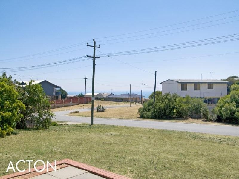 21 Leander Street, Falcon WA 6210