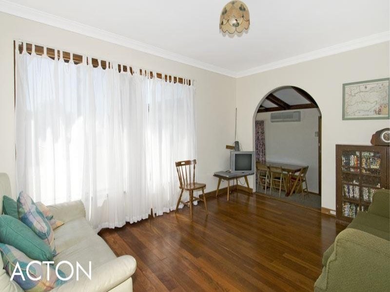 21 Leander Street, Falcon WA 6210