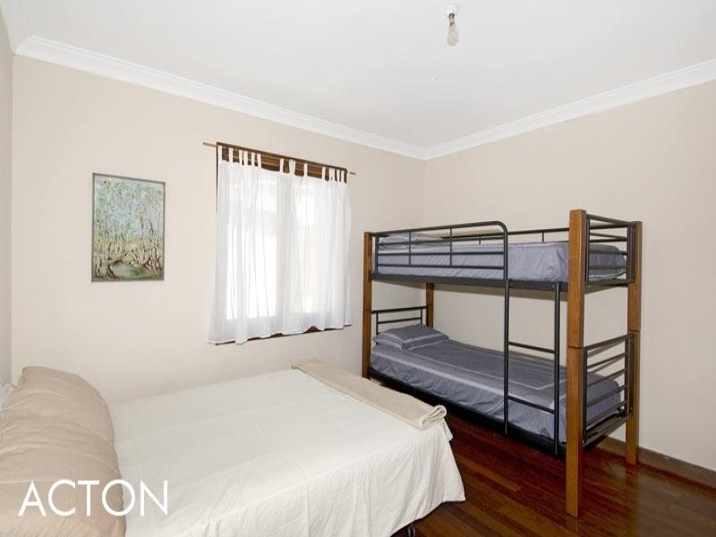 21 Leander Street, Falcon WA 6210
