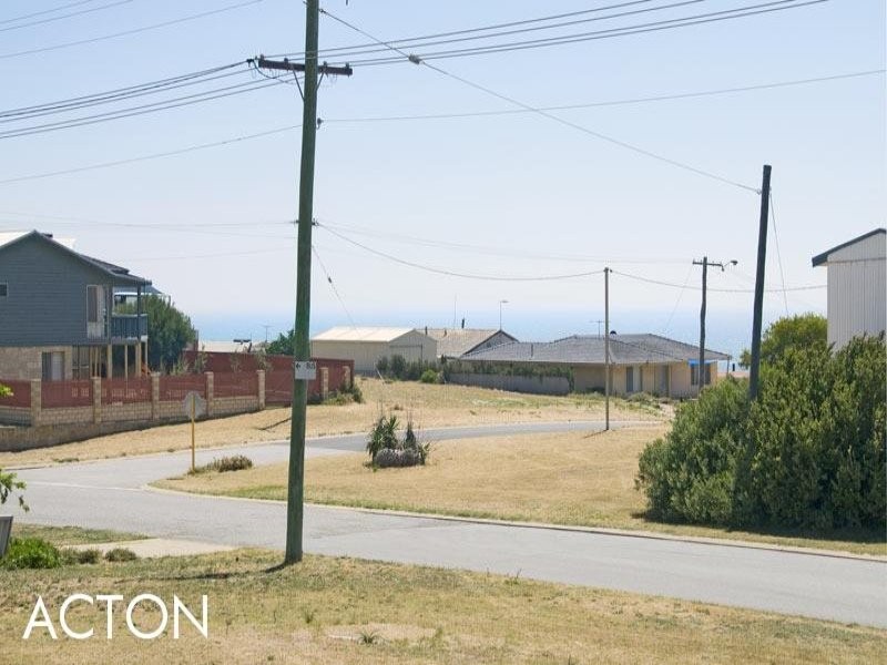 21 Leander Street, Falcon WA 6210