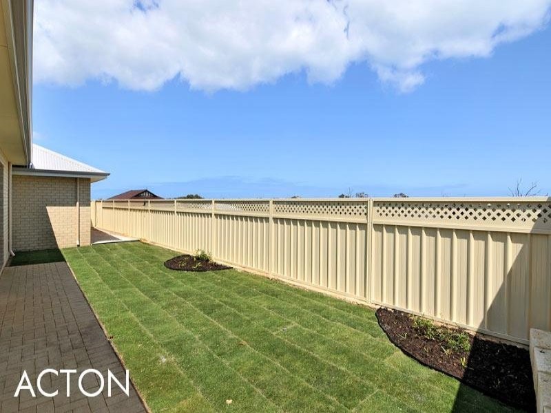 4 Kondinin Way, Dawesville WA 6211