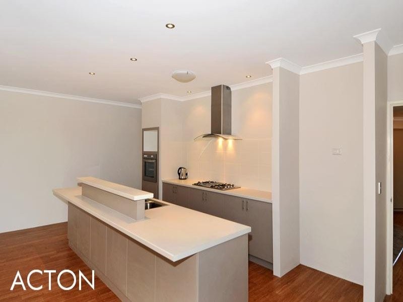 4 Kondinin Way, Dawesville WA 6211