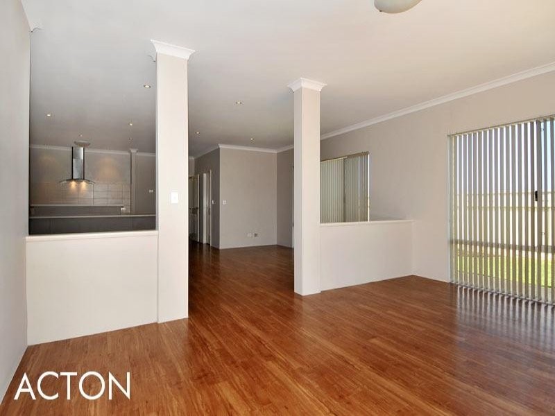 4 Kondinin Way, Dawesville WA 6211