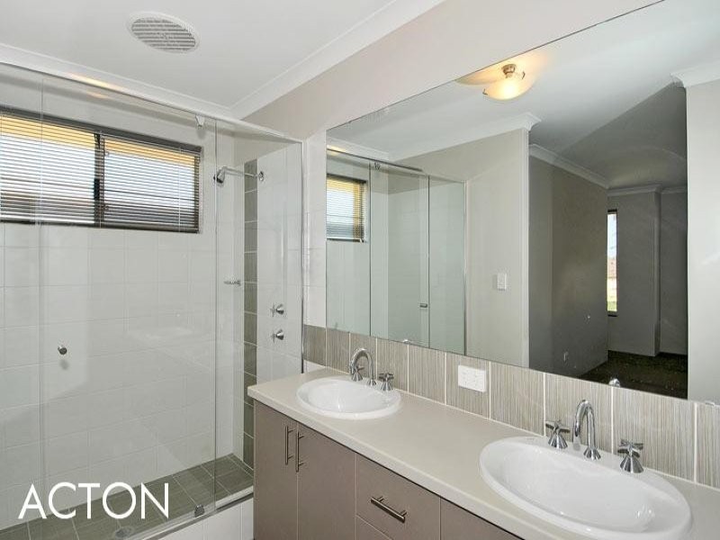 4 Kondinin Way, Dawesville WA 6211