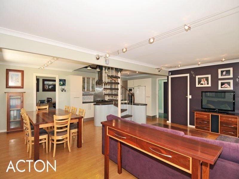 7 Nerine Street, Falcon WA 6210