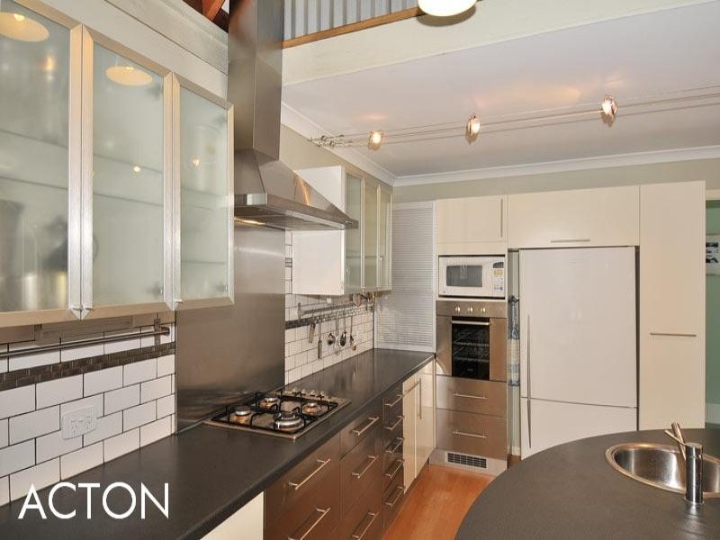 7 Nerine Street, Falcon WA 6210