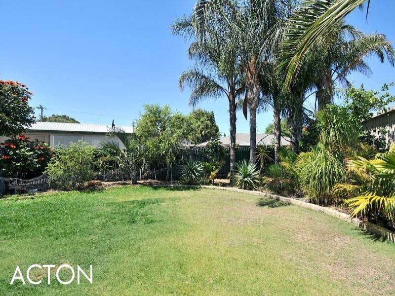7 Nerine Street, Falcon WA 6210