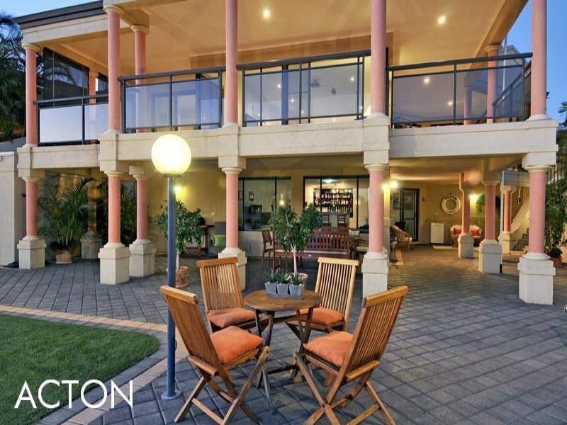 26 Picaroon Place, Halls Head WA 6210