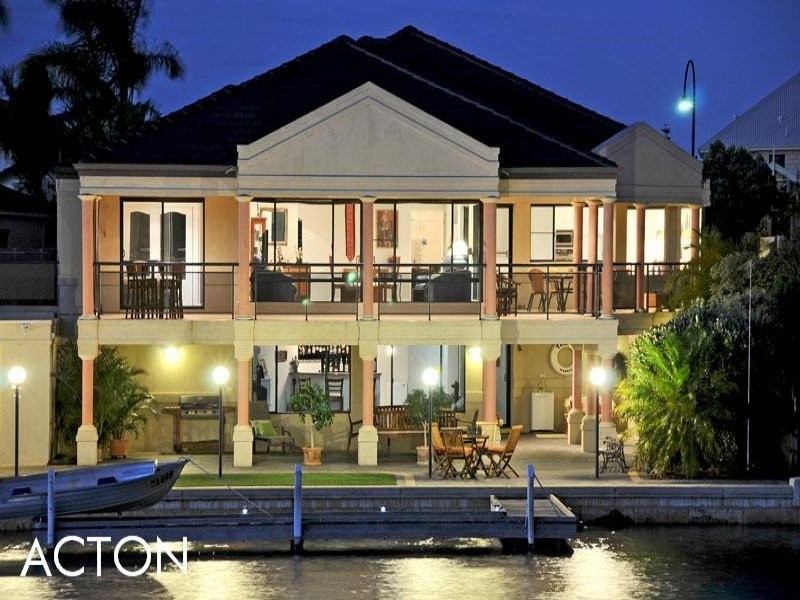 26 Picaroon Place, Halls Head WA 6210