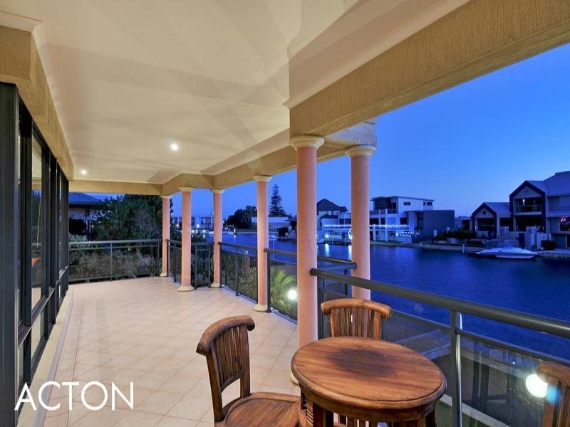 26 Picaroon Place, Halls Head WA 6210