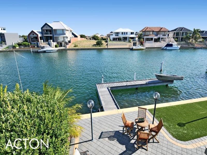 26 Picaroon Place, Halls Head WA 6210