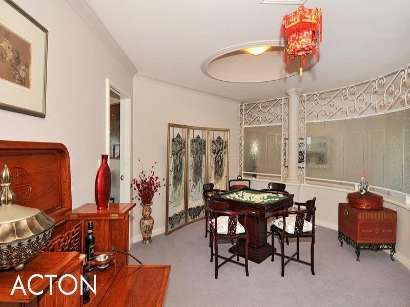 26 Picaroon Place, Halls Head WA 6210