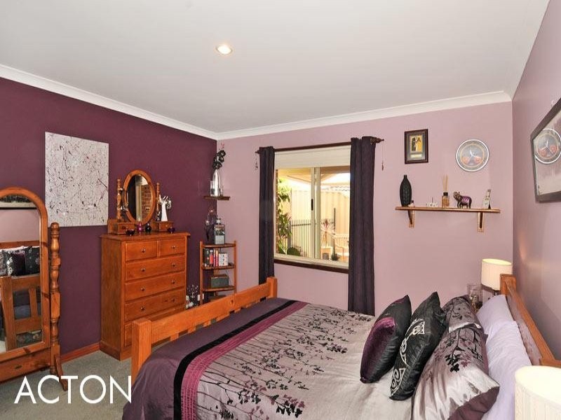 10 Boileau Place, San Remo WA 6210