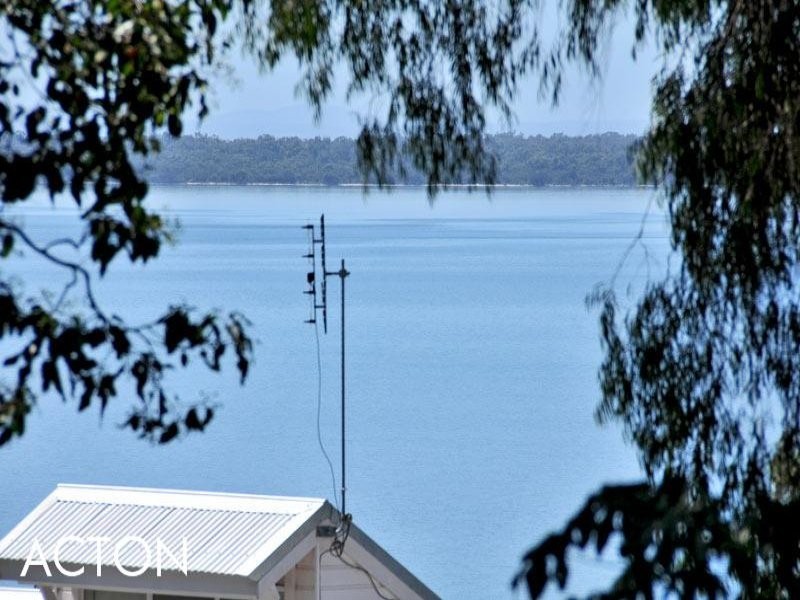 76 Estuary View Road, Dawesville WA 6211