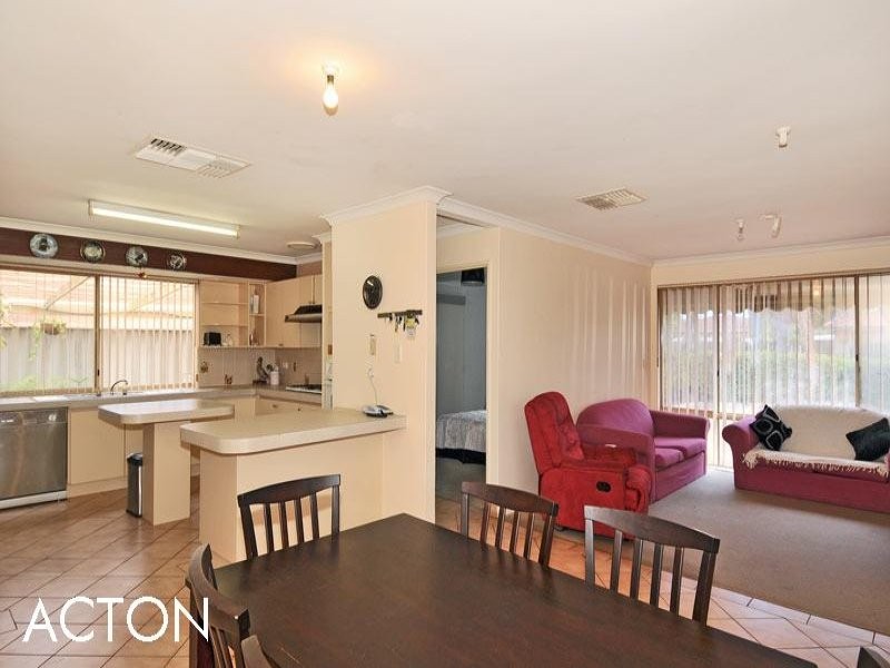 22 Casula Avenue, Coodanup WA 6210