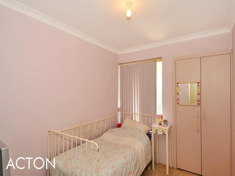 22 Casula Avenue, Coodanup WA 6210