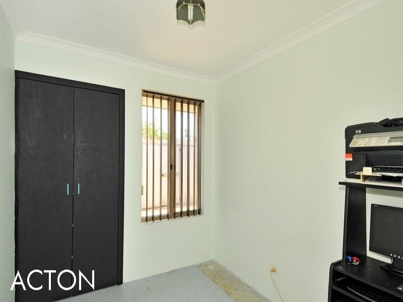 22 Casula Avenue, Coodanup WA 6210