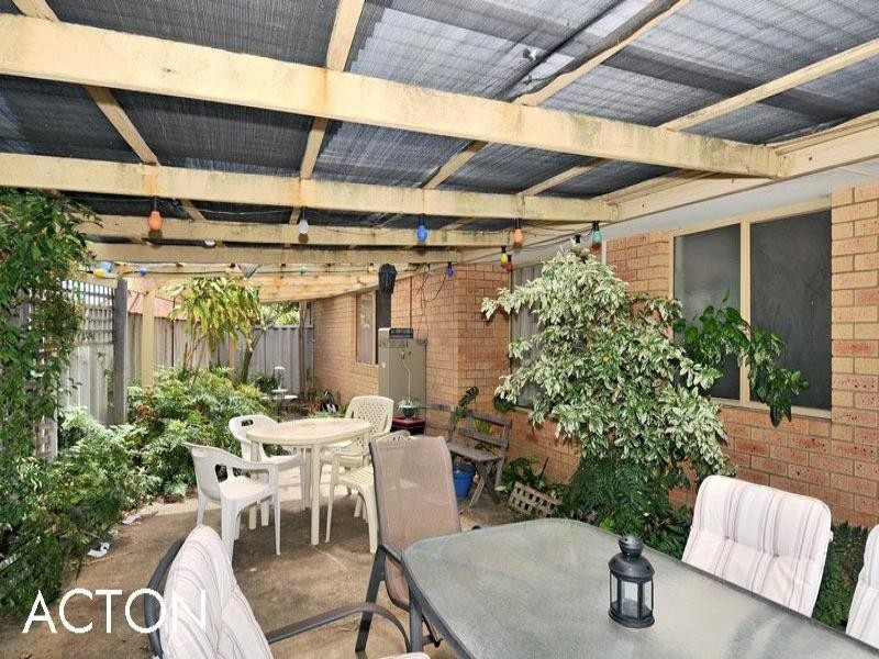 22 Casula Avenue, Coodanup WA 6210