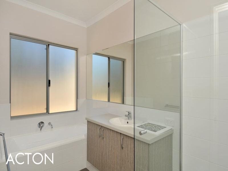84 Marillana Drive, Golden Bay WA 6174