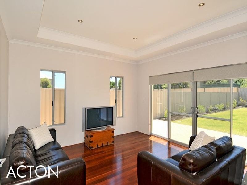 84 Marillana Drive, Golden Bay WA 6174