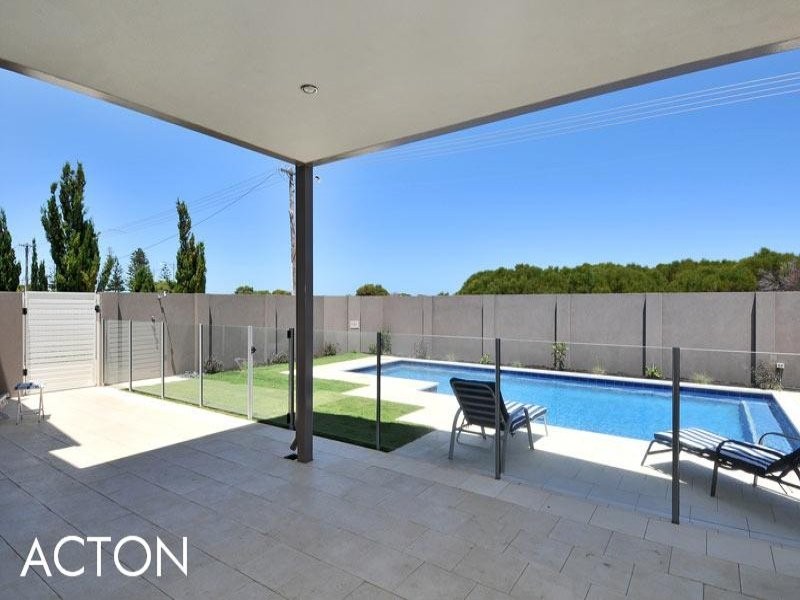 84 Marillana Drive, Golden Bay WA 6174