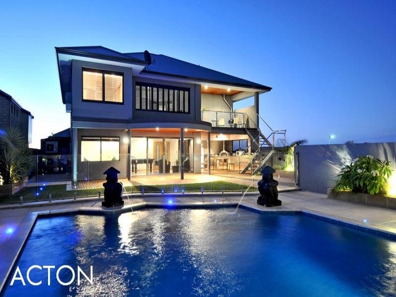 13 Abeona Parade, Madora Bay WA 6210