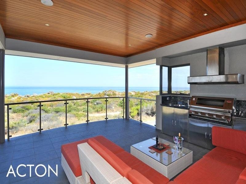 13 Abeona Parade, Madora Bay WA 6210