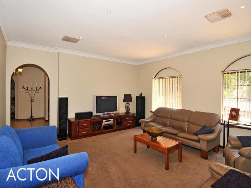 17 Pleasant Grove Circle, Falcon WA 6210