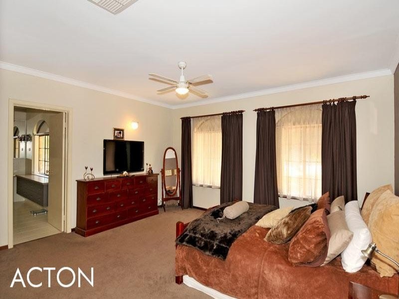 17 Pleasant Grove Circle, Falcon WA 6210