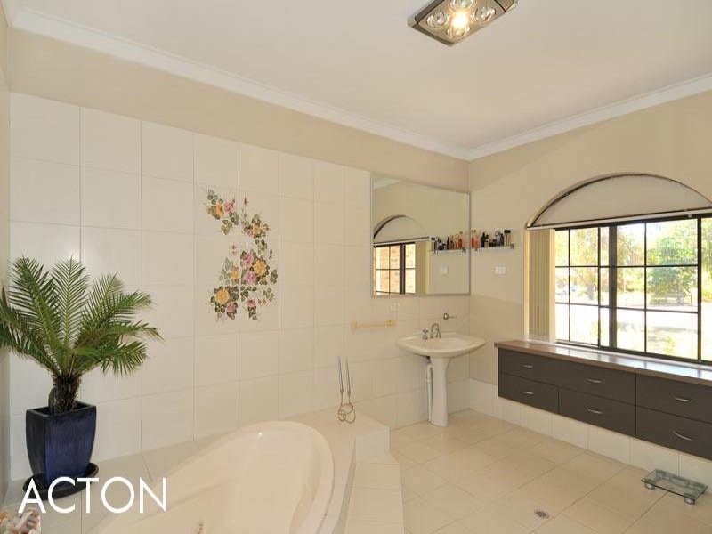 17 Pleasant Grove Circle, Falcon WA 6210