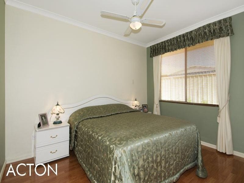 11 Vlamingh Gate, Dudley Park WA 6210