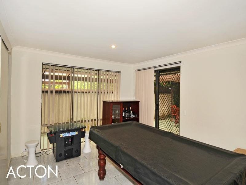62 Mclarty Road, Halls Head WA 6210