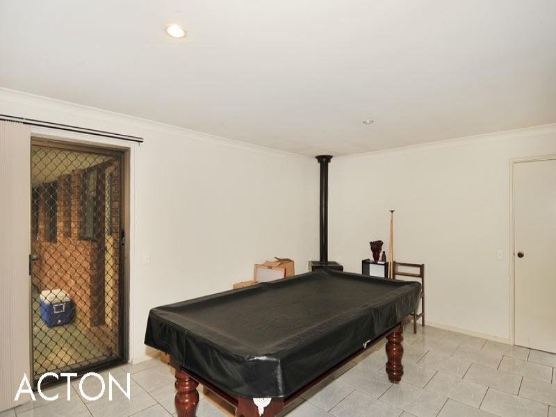 62 Mclarty Road, Halls Head WA 6210