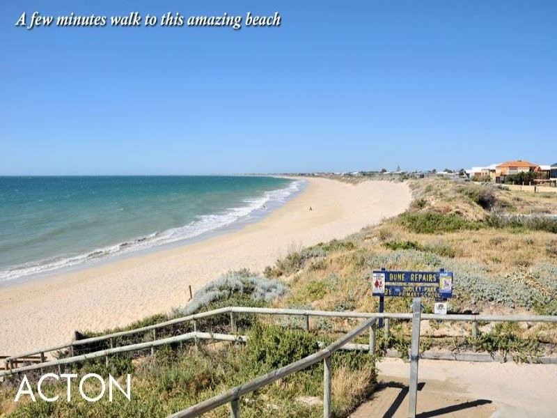 5 Breaker Close, Silver Sands WA 6210